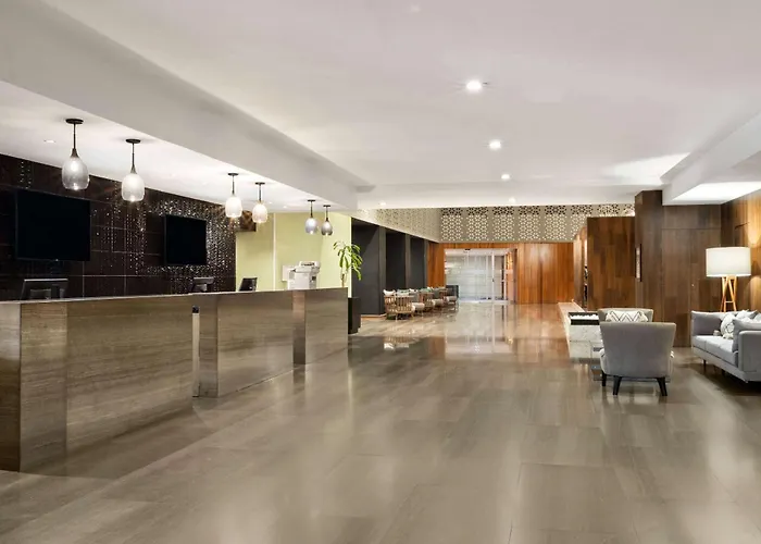 Wyndham Monterrey Ambassador Centro